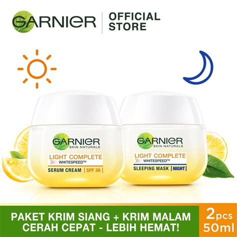 3. **Garnier Light Complete Super Essence Daily Moisturizer SPF 30 PA+++